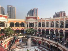 -佛罗伦萨小镇广佛名品奥特莱斯(疏港路店)