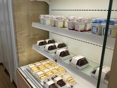 -好利来(万卉路店)