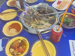 -马路边边火锅串串(观前街店)