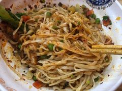 -左左香老潼关肉夹馍(龙山一路店)