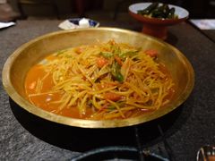 酸辣土豆丝-丝路金桃·新疆菜(徐汇店)