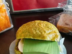 抹茶红豆冻冻包-富贵面包公司(运河店)