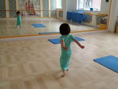 -艺彩童馨舞蹈培训学校(西湖道校区)