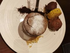 -恰餐厅及酒吧 CHAR Bar & Grill (北京丽都皇冠假日店)