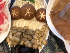 -大渔小鲜火锅店