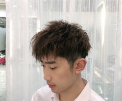 -YOUR HAIR の Harajuku