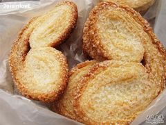 一对蝴蝶儿-中关村茶点