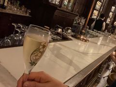 -LONG BAR 廊吧(外滩华尔道夫酒店)