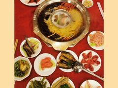 -山城年华老火锅(玉林店)