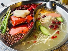 -巴国妹子毛肚火锅(蓝光悦城店)