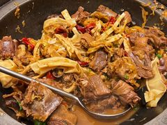 -锅当当铁锅炖烀饼王(长泰广场店)