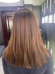 -藤野造型烫发染发