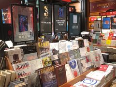 -西西弗书店&矢量咖啡(凯德晶萃广场店)