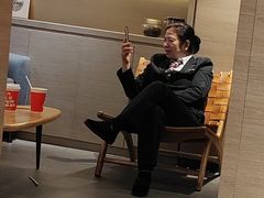 -瑞幸咖啡(外滩SOHO店)
