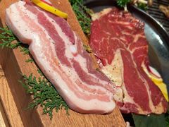 -轻烧烤肉(光谷步行街店)