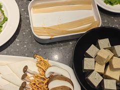 -华晟山城火锅(开发区港西东阁里店)