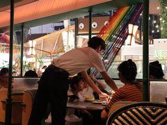 -芭莉与彩虹西餐厅(成都合生汇店)