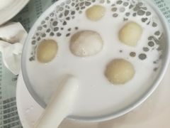 -俊丽双皮奶甜品店