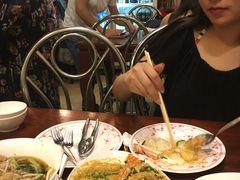 -Dang restaurant (patong phuket)