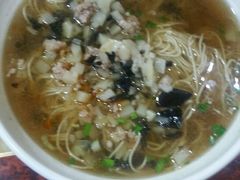 -老陆稿荐(西中市店)