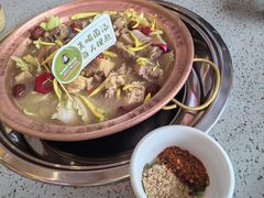 -阿婆情腊排骨火锅(金虹路店)