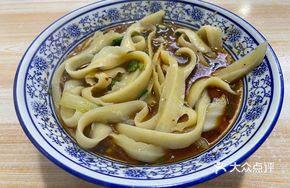 Traditional Zhajiang Noodles with Hand-Cut Noodles
