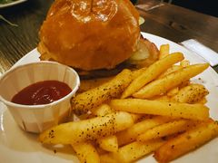 -瑞食酒馆 La Taverne Suisse