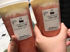桃子草莓酪酪-LELECHA乐乐茶(月星环球港店)