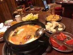 -赵氏烩泽腊排骨火锅店(近华浦路店)