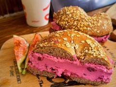 加州胭脂&nbsp;California&nbsp;Pink-Catch Bagel(芳草地店)