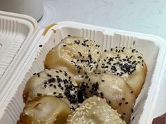 -小杨生煎(金山百联购物中心3楼店)