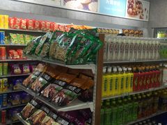 -窦店服务区-停车场