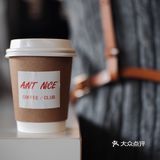 随手拍｜短暂阳光眷顾的日子恰巧在室外喝咖啡☕️