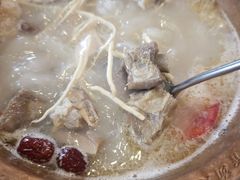 -阿婆情腊排骨火锅(金虹路店)