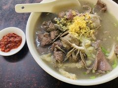 -潮镇老尾牛杂(环城西路店)