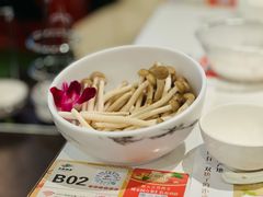 -烹然四季椰子鸡火锅(姚家园万象汇店)