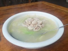 -茅屋大酒店
