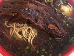 -小龙大肉面馆