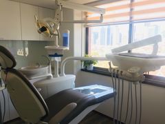 -Dr.Z dental仁康种植矫正中心