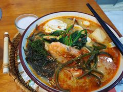 -老何家后安粉·糟粕醋海鲜火锅(三亚湾椰梦长廊店)