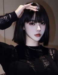 -诗悦发型烫染SALON