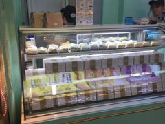 面包甜点陈列柜-薇薇安千层蛋糕(府城店)
