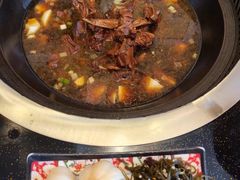 -粘豆包铁锅炖二部(温泉街店)