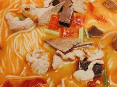 -粉小主·贵州酸汤牛肉粉(南京仙林金鹰店)