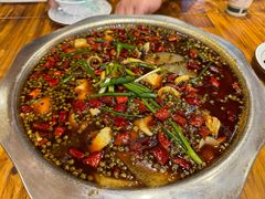 -乡土特色.冷锅鱼.牦牛肉汤锅