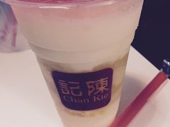 -陈记甜品窝(中山北路店)