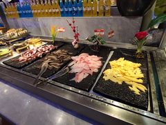 -爱有声毛肚串串火锅自助(龙之梦大都汇店)