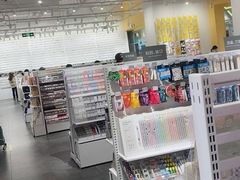 -KKV(上海月星环球港主力店)