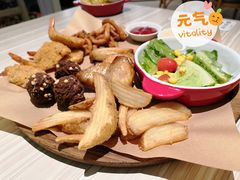 -必胜客餐厅(昆百大泰业城店)