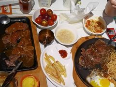 -豪享来(我格广场店)